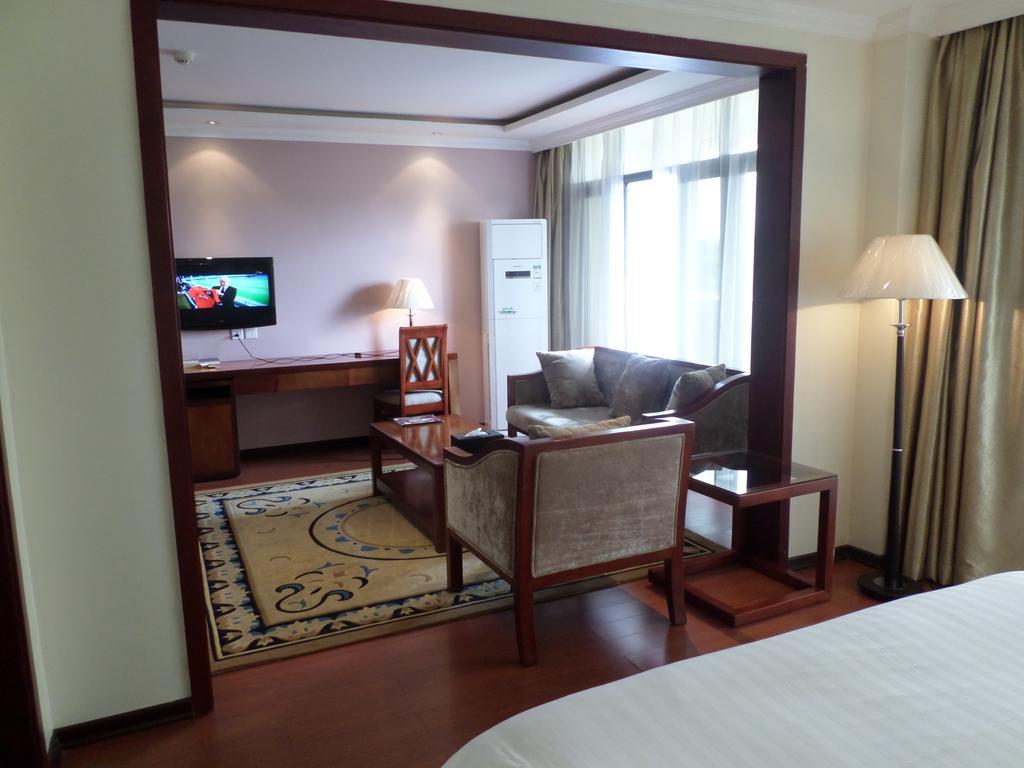 G.S Plaza Hotel Accra Kültér fotó
